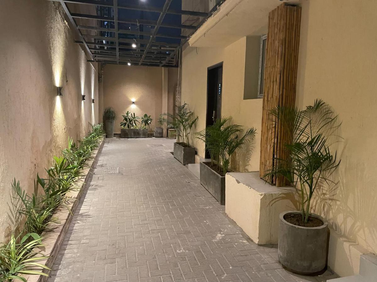 Hamsun Shahrah-E-Faisal Hotel การาจี ภายนอก รูปภาพ