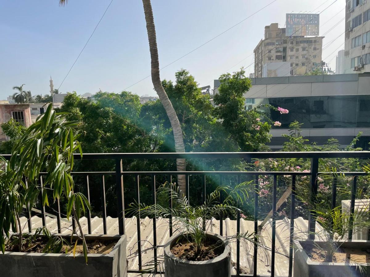 Hamsun Shahrah-E-Faisal Hotel การาจี ภายนอก รูปภาพ
