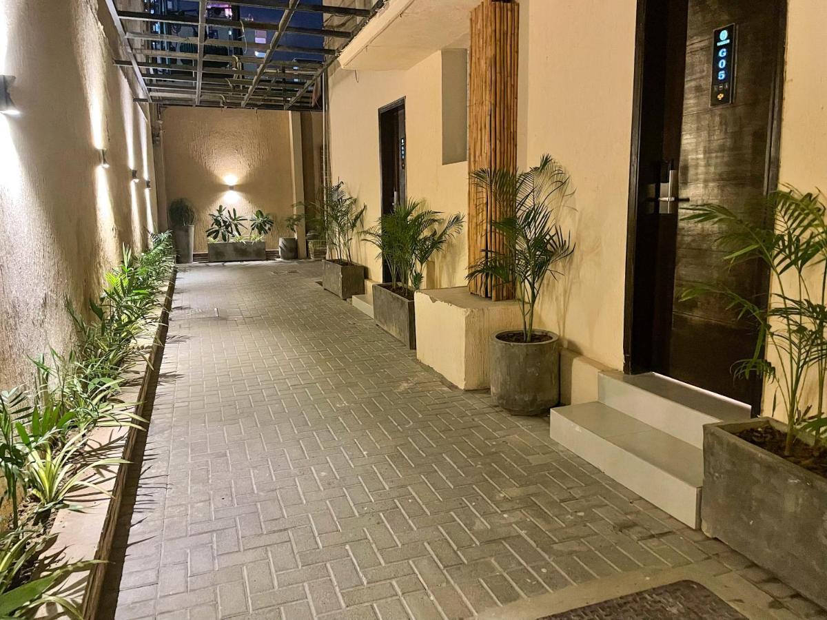 Hamsun Shahrah-E-Faisal Hotel การาจี ภายนอก รูปภาพ