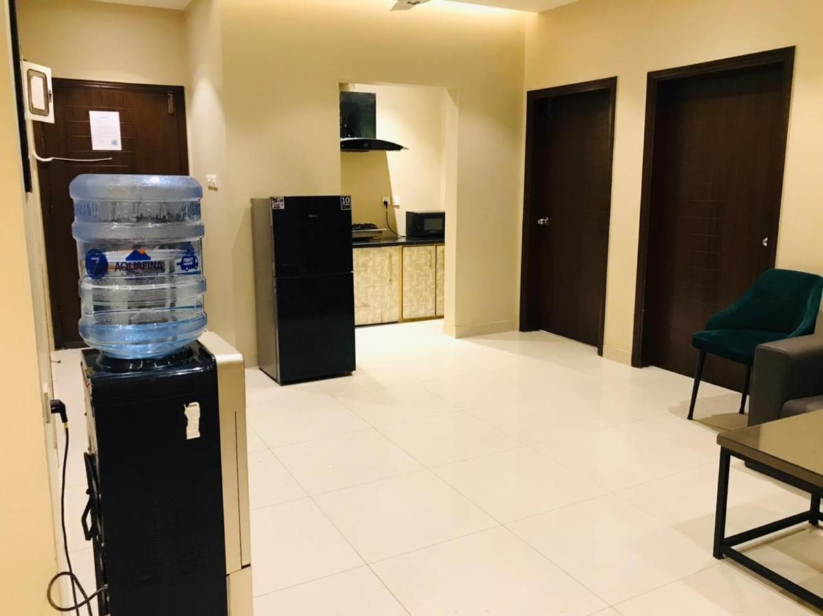 Hamsun Shahrah-E-Faisal Hotel การาจี ภายนอก รูปภาพ