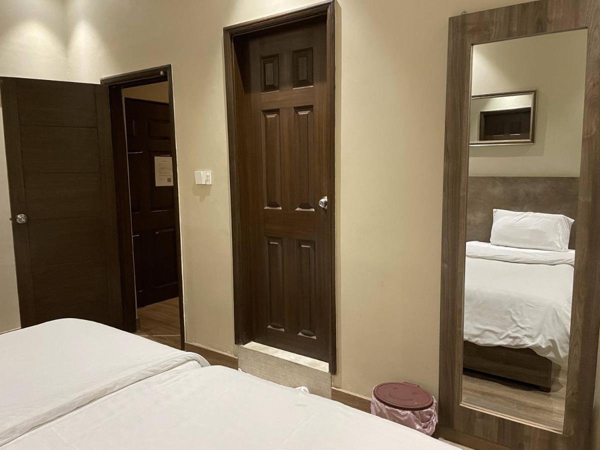 Hamsun Shahrah-E-Faisal Hotel การาจี ภายนอก รูปภาพ